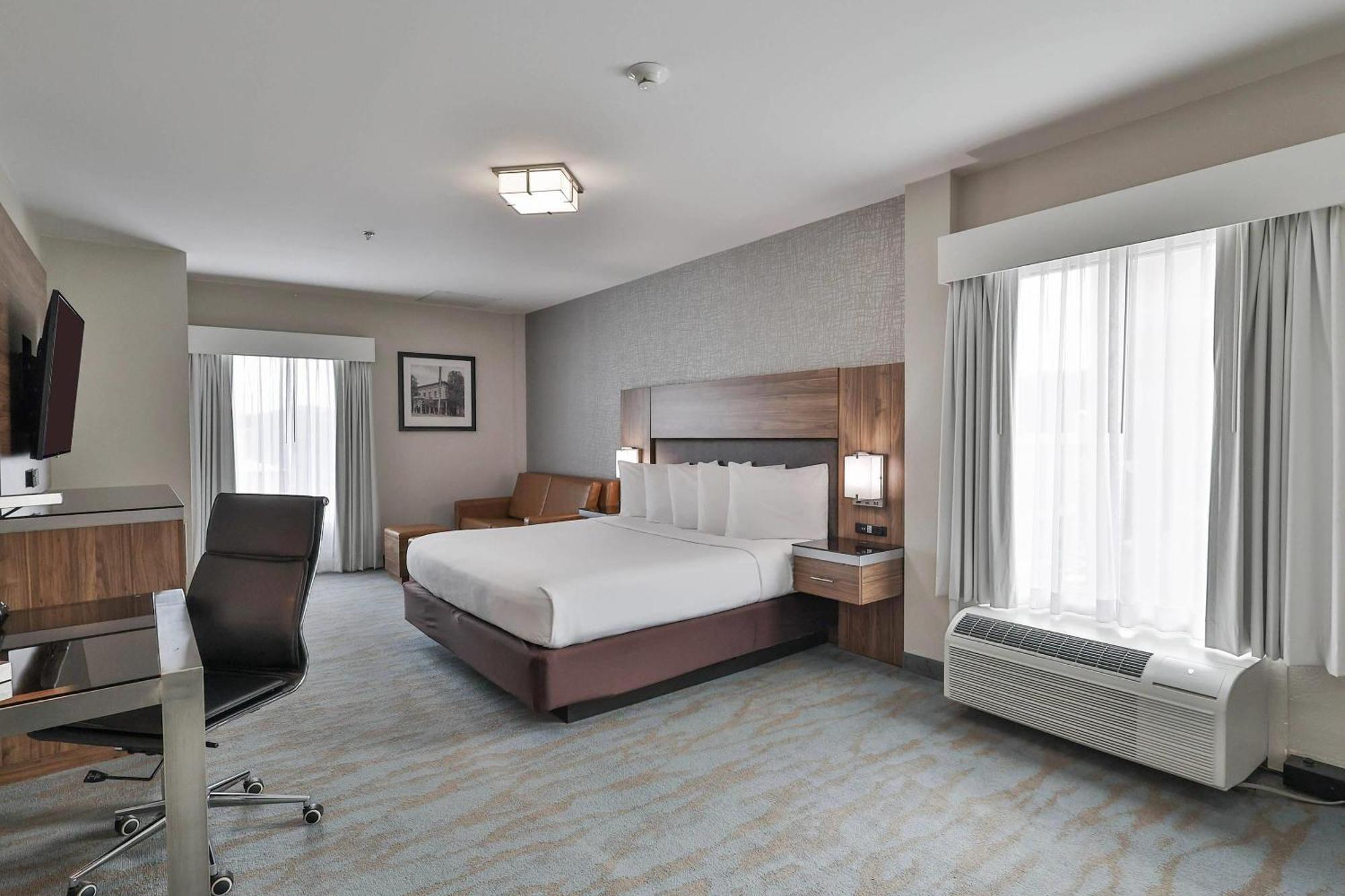 The Penn Stroud, - Poconos, Ascend Collection Stroudsburg