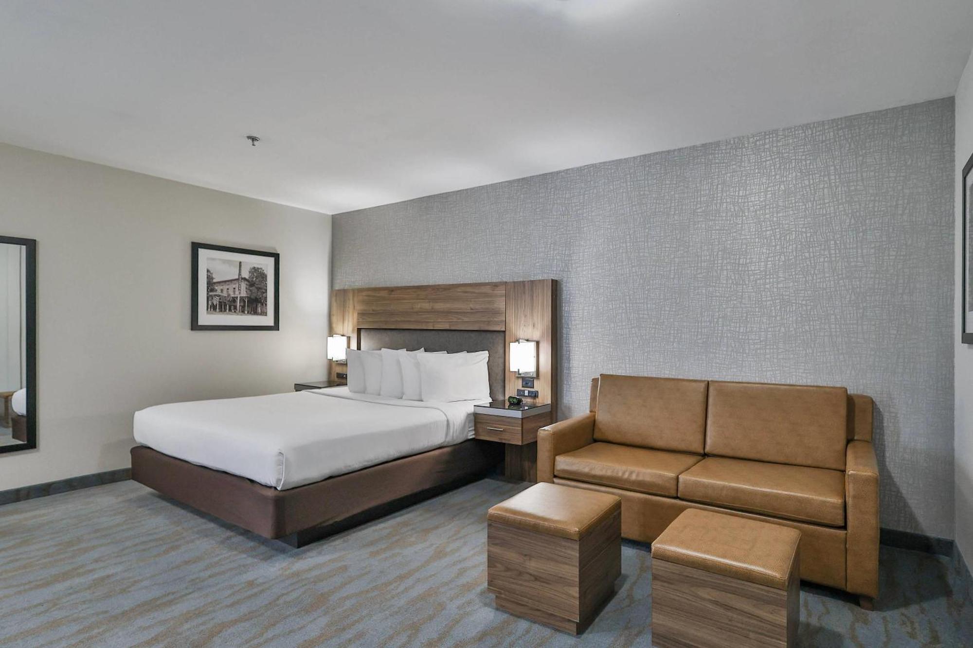 The Penn Stroud, - Poconos, Ascend Collection Hotel